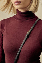 Load image into Gallery viewer, Emma Pebble Leather Crossbody Bandolier - Black/Gold