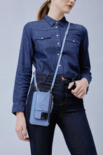 Load image into Gallery viewer, Classic Pebble Leather Zip Pouch - Cerulean/Silver