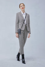 Load image into Gallery viewer, Emma Pebble Leather Crossbody Bandolier - Black/Silver