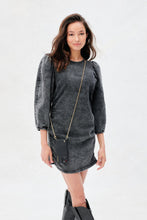 Load image into Gallery viewer, Belinda Pebble Leather Crossbody Bandolier - Black/Gold