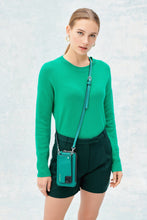 Load image into Gallery viewer, Pebble Leather Expanded Zip Pouch - Emerald Green/Silver