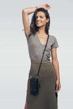 Load image into Gallery viewer, Classic Pebble Leather Zip Pouch - Black/Silver