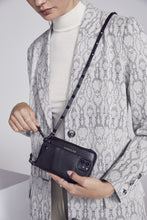 Load image into Gallery viewer, Medium Pebble Leather Expanded Zip Pouch - Black/Pewter