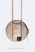 Load image into Gallery viewer, Round Expanded Pebble Leather Zip Pouch - Champagne/Silver