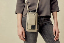 Load image into Gallery viewer, Pebble Leather Expanded Zip Pouch - Greige/Silver
