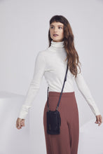 Load image into Gallery viewer, Classic Vegan Leather Zip Pouch - Black/Pewter
