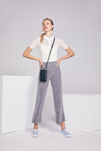 Load image into Gallery viewer, Pebble Leather Expanded Zip Pouch - Navy/Silver
